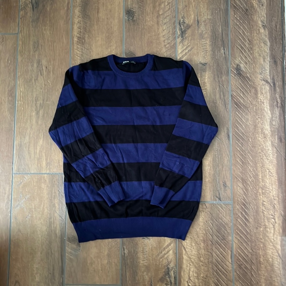 Black and Purple large sweater